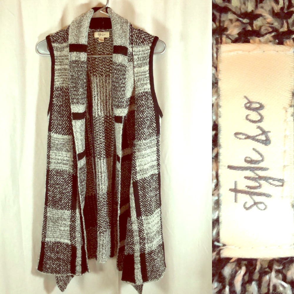 Style & Co Sleeveless Open Sweater size Small